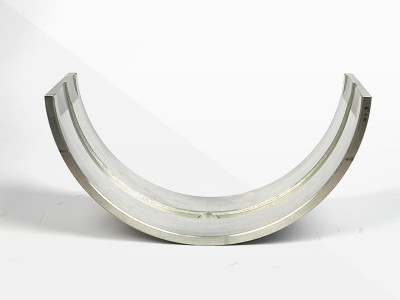 ما هي المحامل التي تتطلب استخدام الأكمام العمود؟ 